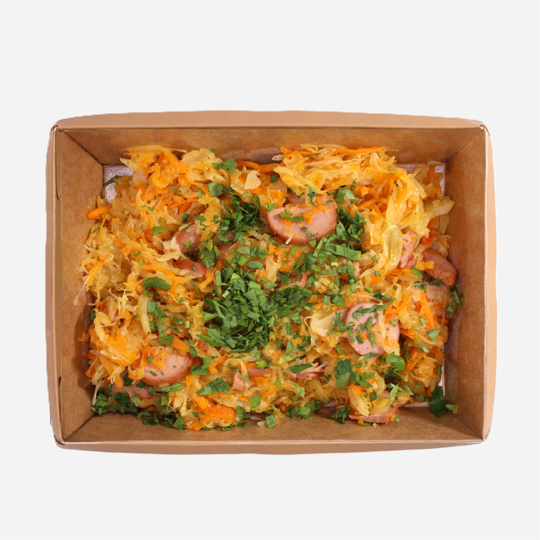 Капуста тушеная с сосисками