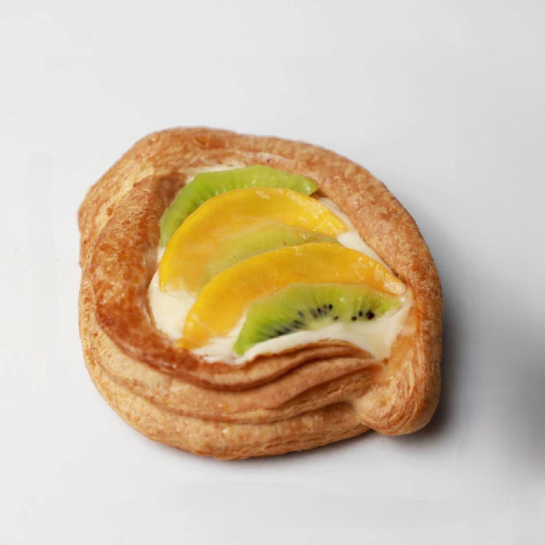 Слойка с киви и персиком