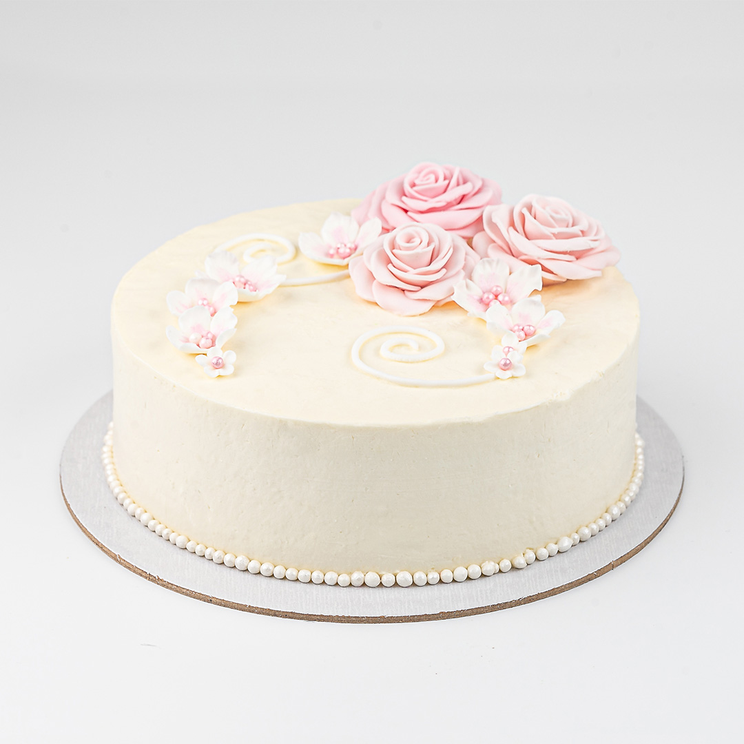 Торт свадебный с нежными цветами