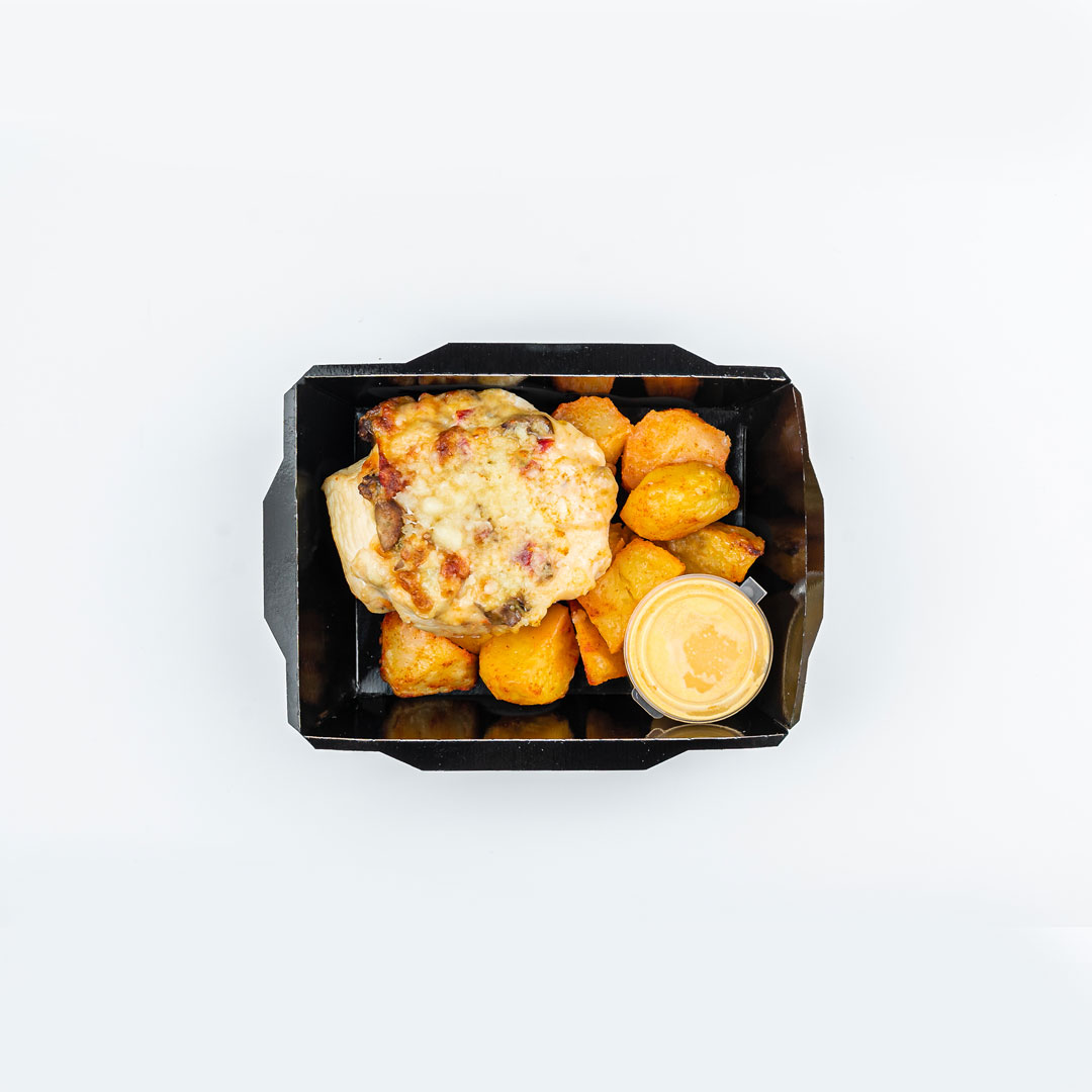 Куриная грудка, фаршированная овощами, с картофелем